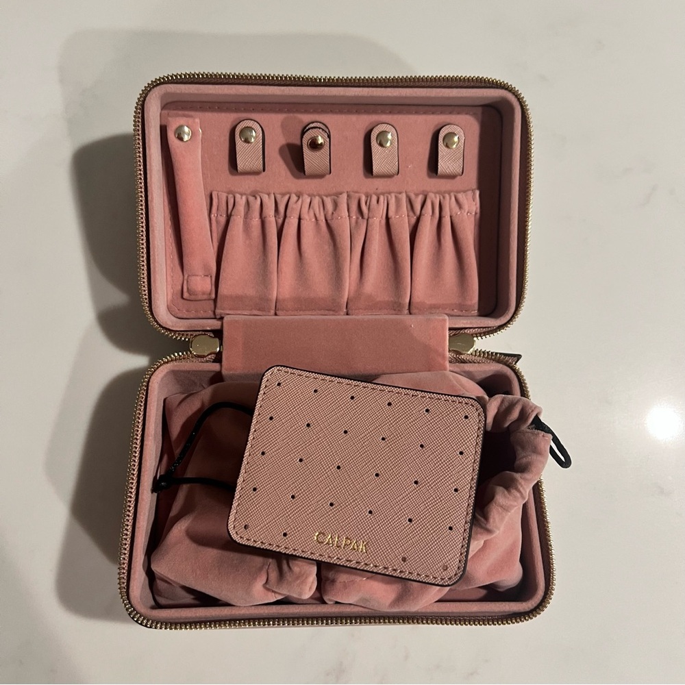 Calpak Rose Mauve Jewelry Case